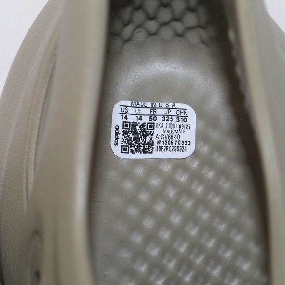 Yeezy Foam Runner RNNR NWT Men's 14 Stone Salt Slides Shoes Sandals GV6840 - Picture 10 of 14